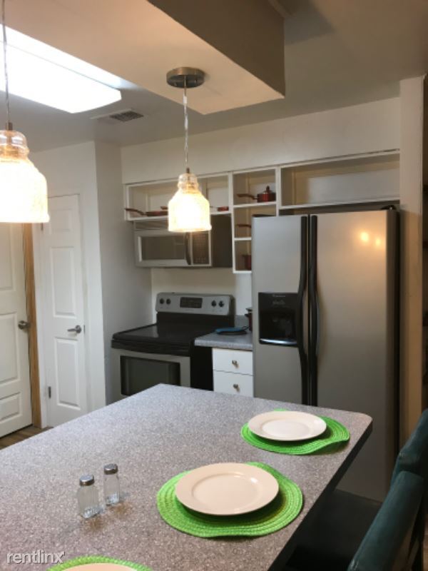 Building Photo - 1 br, 1 bath House - 110 Paradise Vly