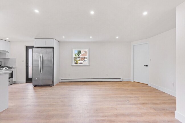Foto del edificio - 302 E Harriet Ave