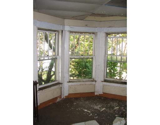  - 38 Claflin St