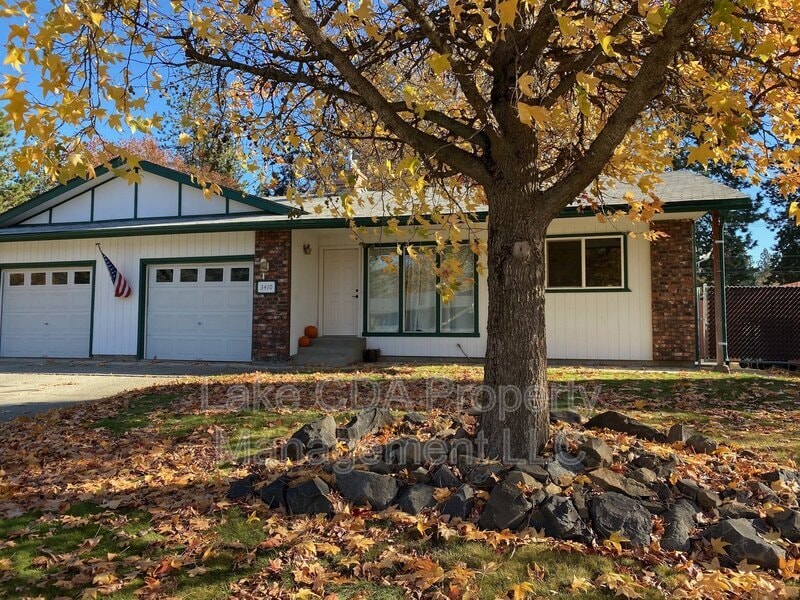 Primary Photo - 3410 Belmont Rd