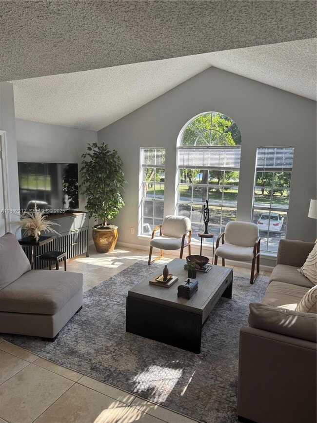 Building Photo - 1165 Crystal Way