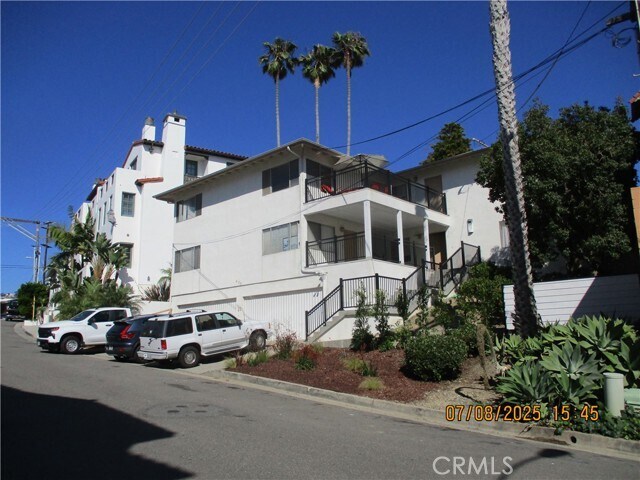 Building Photo - 407 Arenoso Ln