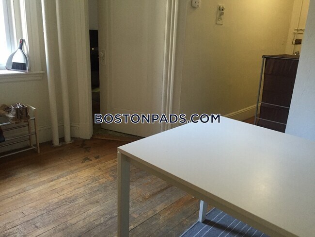 Foto del edificio - 1191 Boylston St