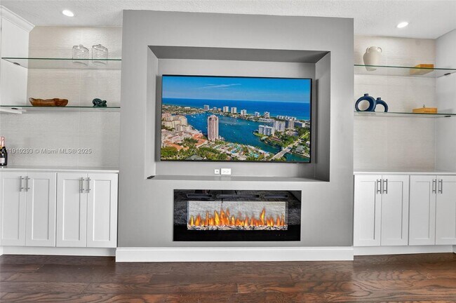 Foto del edificio - 5660 Golfway Dr