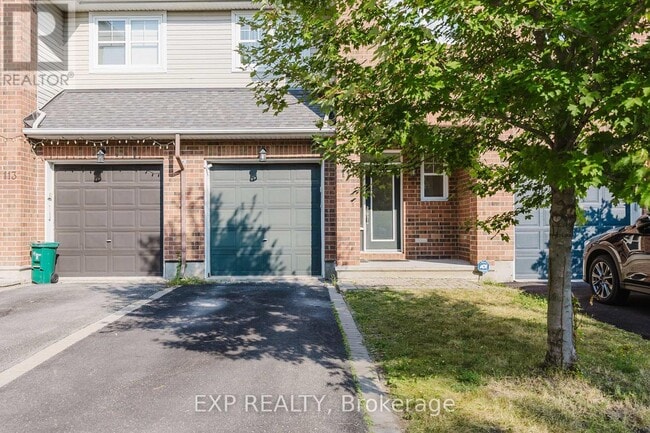Building Photo - 111 Whetstone Crescent