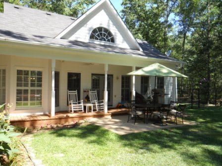 Building Photo - 4 Bedroom House next to Washington Farms