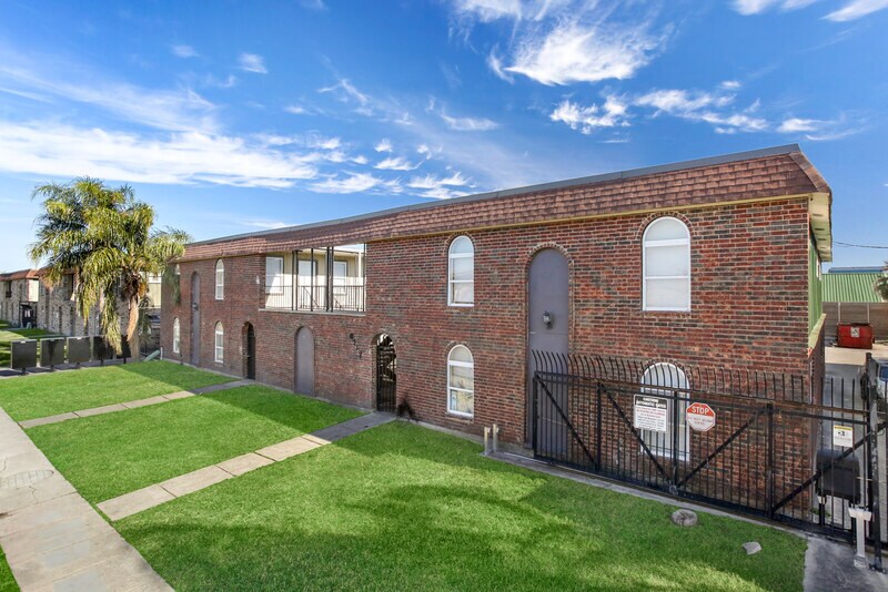 6741 Tara Ln Unit 55, New Orleans, LA 70127 Condo for Rent in New