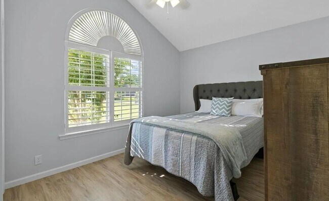 Foto del edificio - 583 Bucks Trail