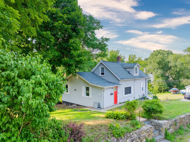 Foto del edificio - 64 N Cliff St