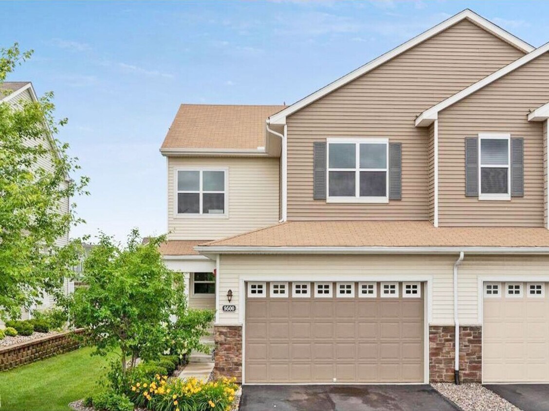 Foto principal - Spectacular SPACIOUS 3 Bedroom Plus Giant ...