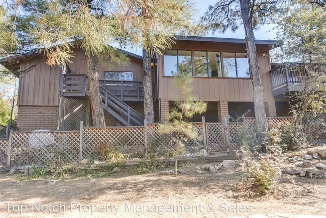 Building Photo - 1160 Deerfield Rd