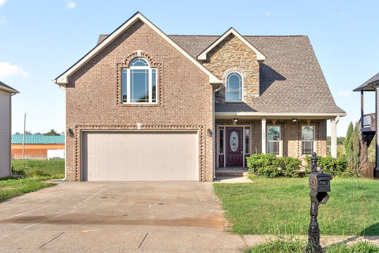 Primary Photo - 1097 Henry Place Blvd