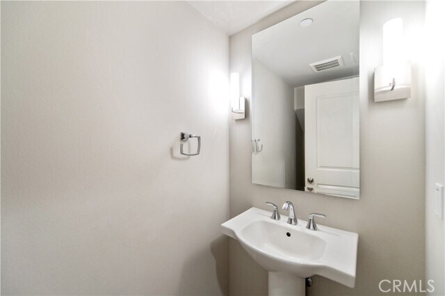 Foto del edificio - 143 Augustine