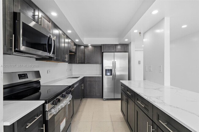 Foto del edificio - 20505 E Country Club Dr