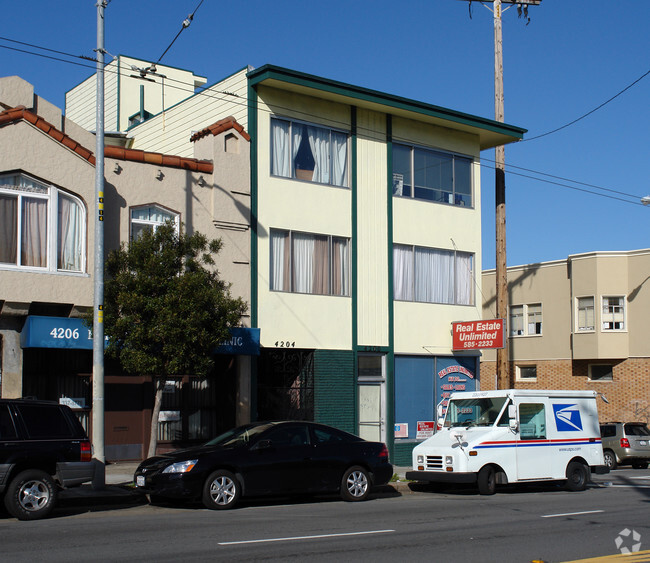 Building Photo - 4200-4204 Mission St