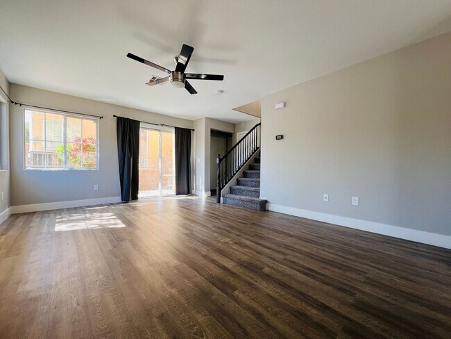 Foto del edificio - Charming 3-Bedroom Home in a Vibrant Commu...