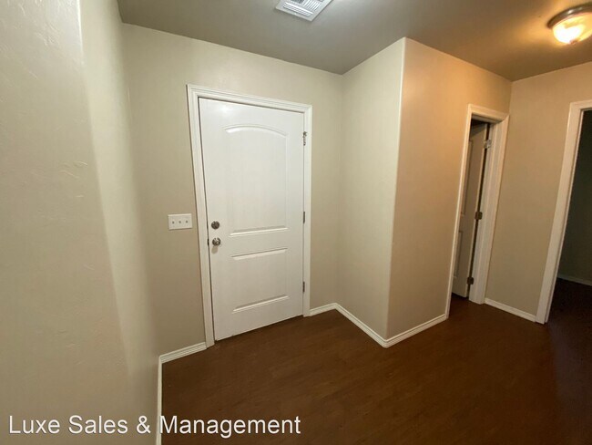 Foto del edificio - 3 br, 2.5 bath House - 2032 Buena Vida Lane