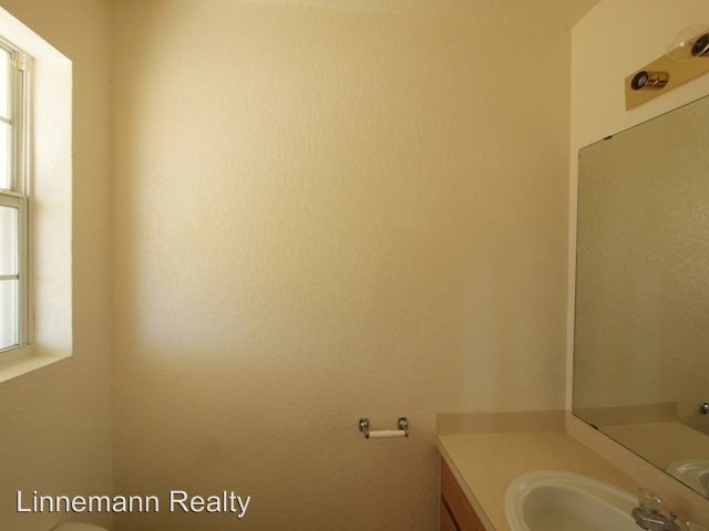 Building Photo - 4503 Jeff Scott Dr