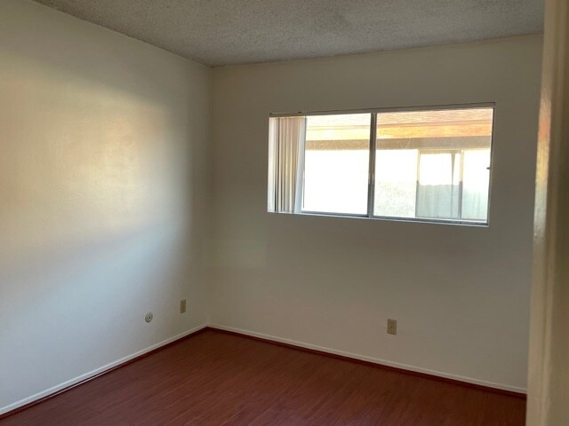 Foto del edificio - 5213 Meridian St