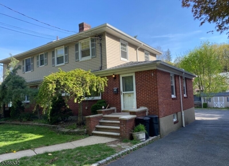 Primary Photo - 36 Elm Rd