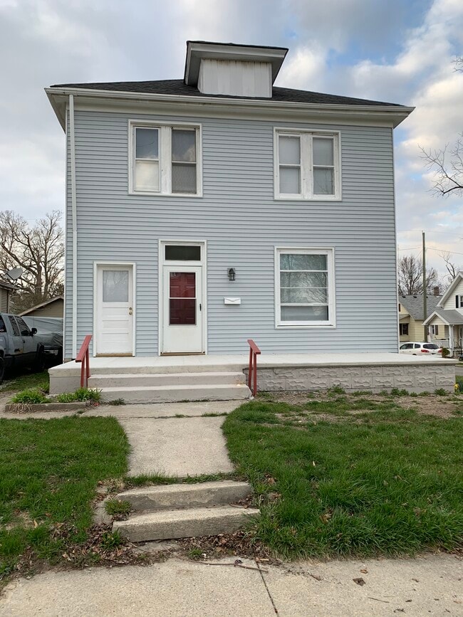 Frente de la casa - 602 Greenlawn Ave