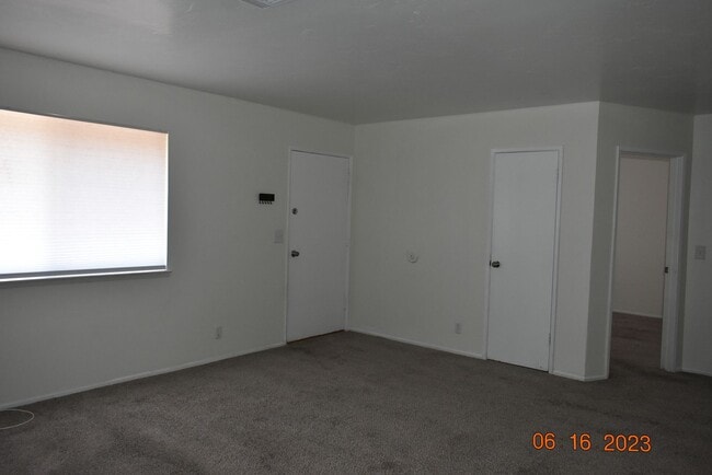 Building Photo - 219 Panamint Ave