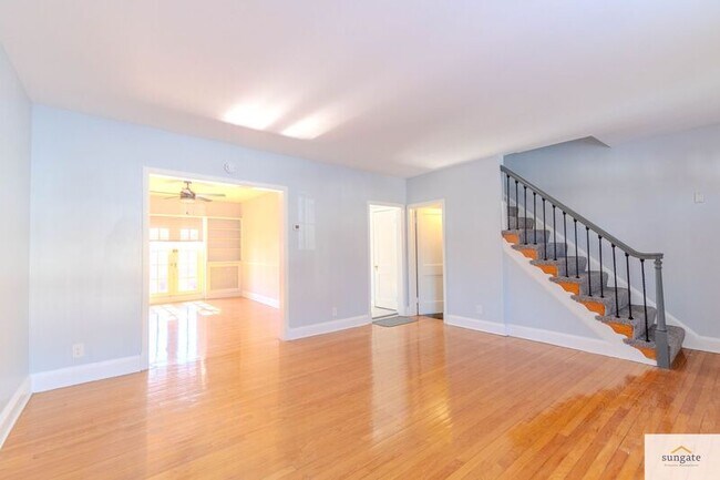 Building Photo - 1539 Ralworth Rd