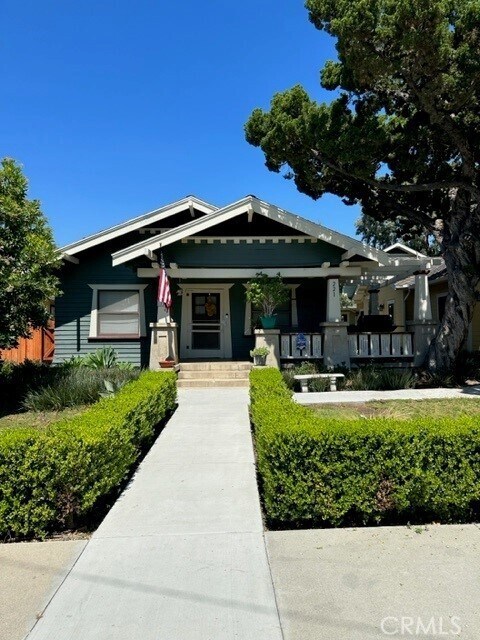 Primary Photo - 221 E Foothill Blvd
