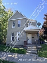 Building Photo - 422 5th St NW