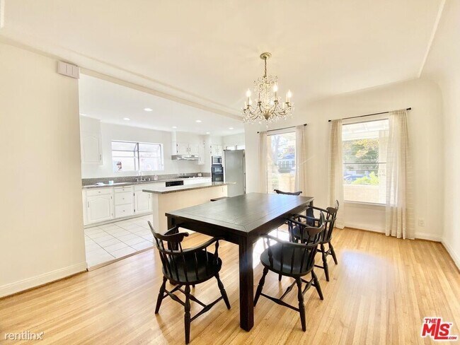 Foto del edificio - 3 br, 2 bath House - 162 N Citrus Ave