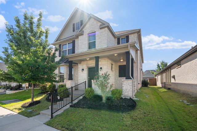 Building Photo - 2093 Almassera Dr