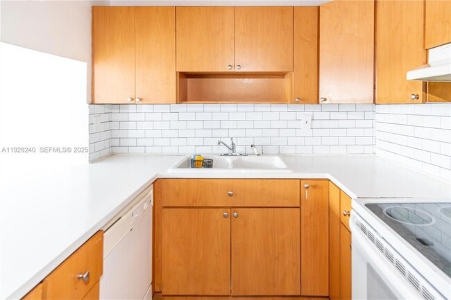 Photo - 10000 NW 80th Ct Apartment