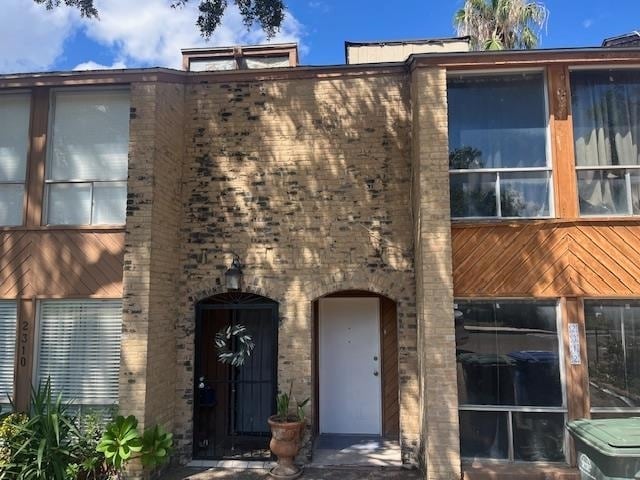 Foto principal - 2312 E Montgomery St