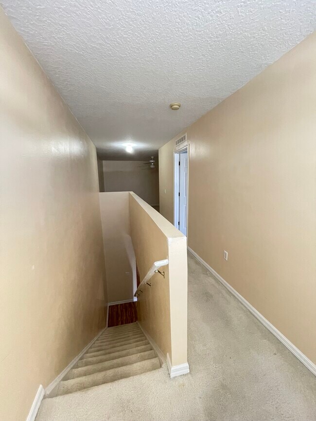 Foto del edificio - 2710 Merrieweather Ln