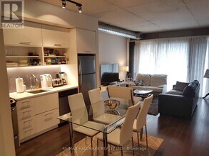 Building Photo - 32 Trolley Cres