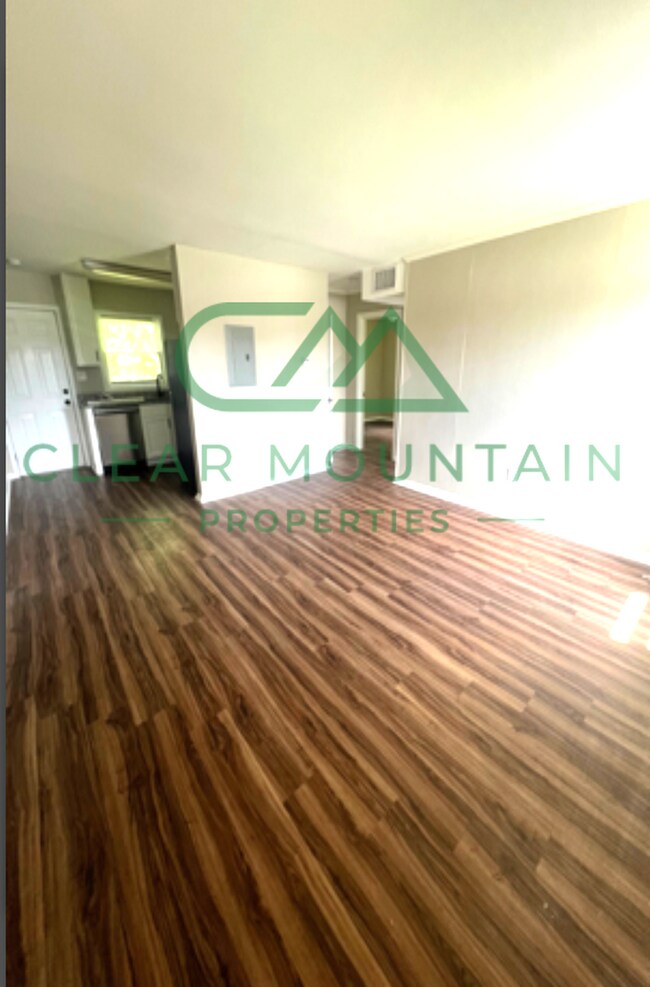 Foto del edificio - Newly Renovated 2 bedroom / 1 bathroom Tow...