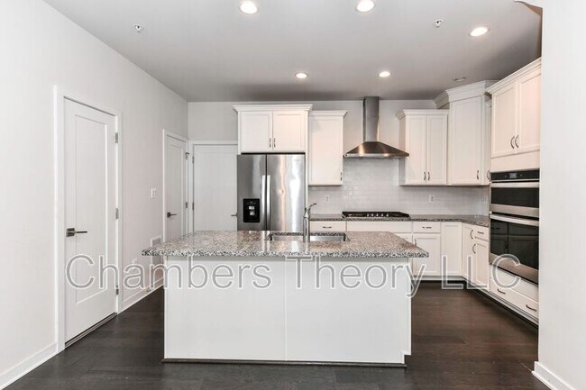 Building Photo - 43185 Mongold Square