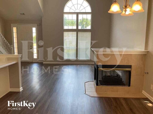 Building Photo - 4563 Park Ridge Pkwy