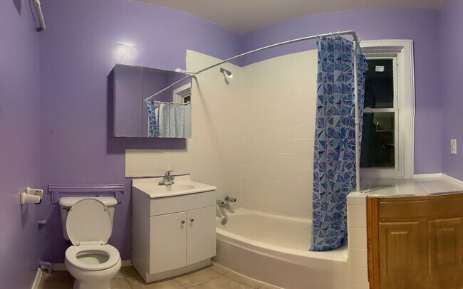 Building Photo - 2544 W 39th Pl