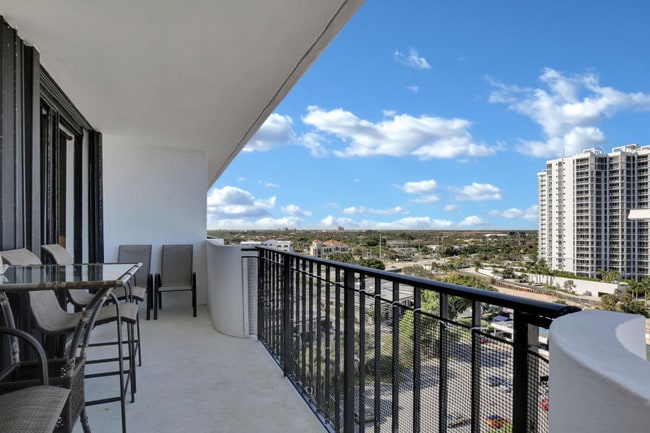 Building Photo - 1200 Marine Way