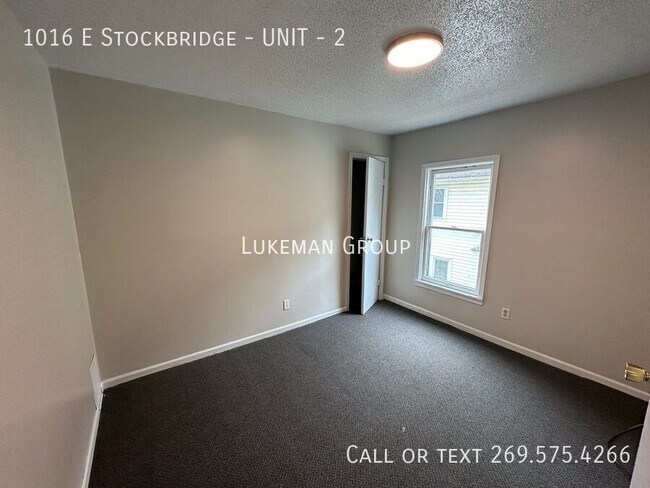 Foto del edificio - 1016 E Stockbridge Ave