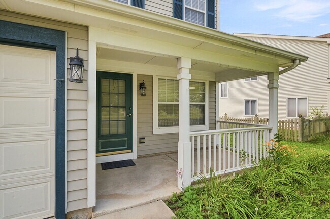 Building Photo - 2554 Warm Springs Ln