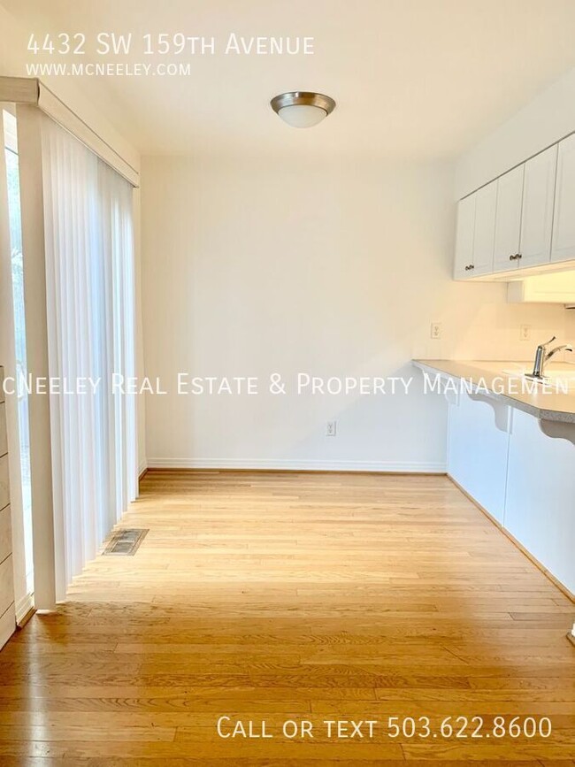 Building Photo - 4432 SW 159th Ave