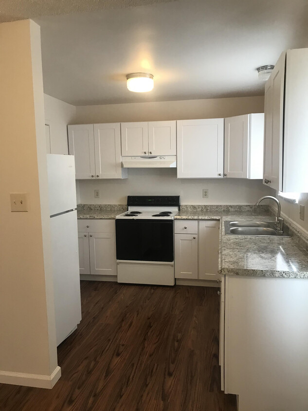 Primary Photo - 1401 W Allison Rd