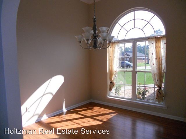Building Photo - 4 br, 2 bath House - 4 Idus Lane