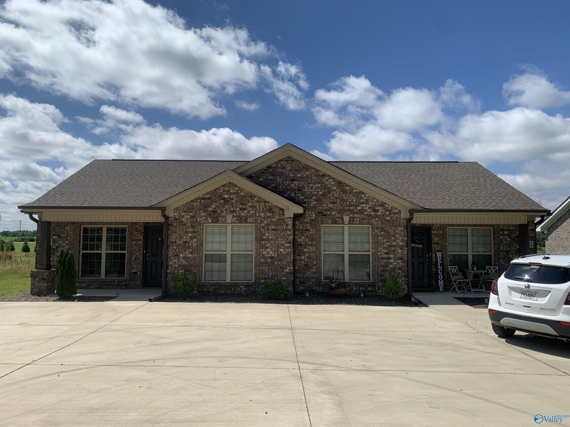 Primary Photo - 23432 Nick Davis Rd