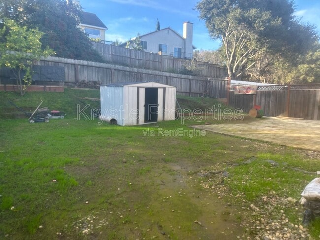 Foto del edificio - 405 Whitney Ave