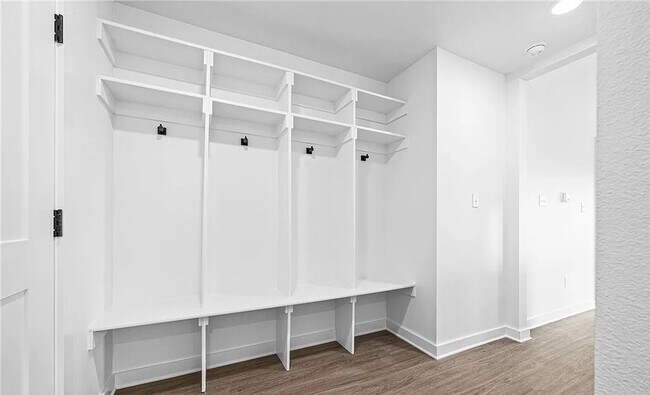 Foto del edificio - New 2 bedroom 2 bath house/FLEXIBLE LEASE TERM