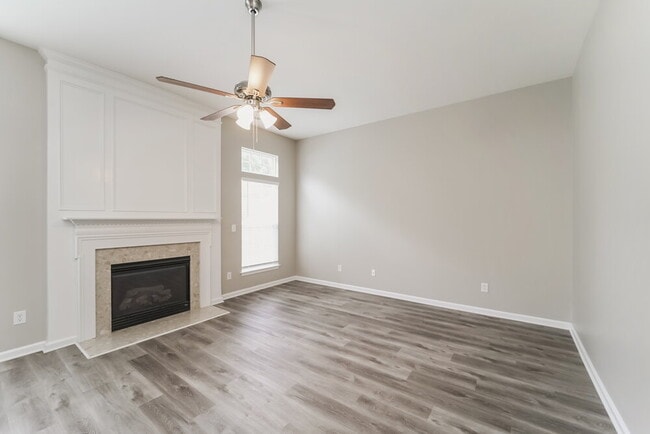 Building Photo - 161 Shephard Hill Dr