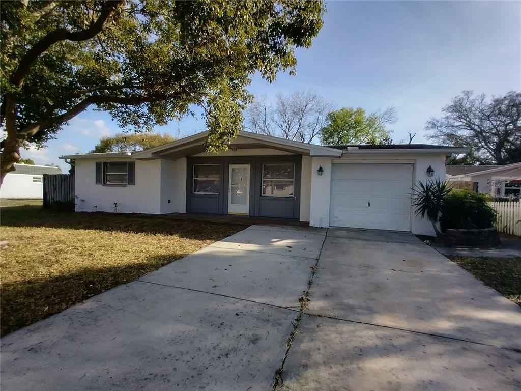 Primary Photo - 5204 Skyland Dr
